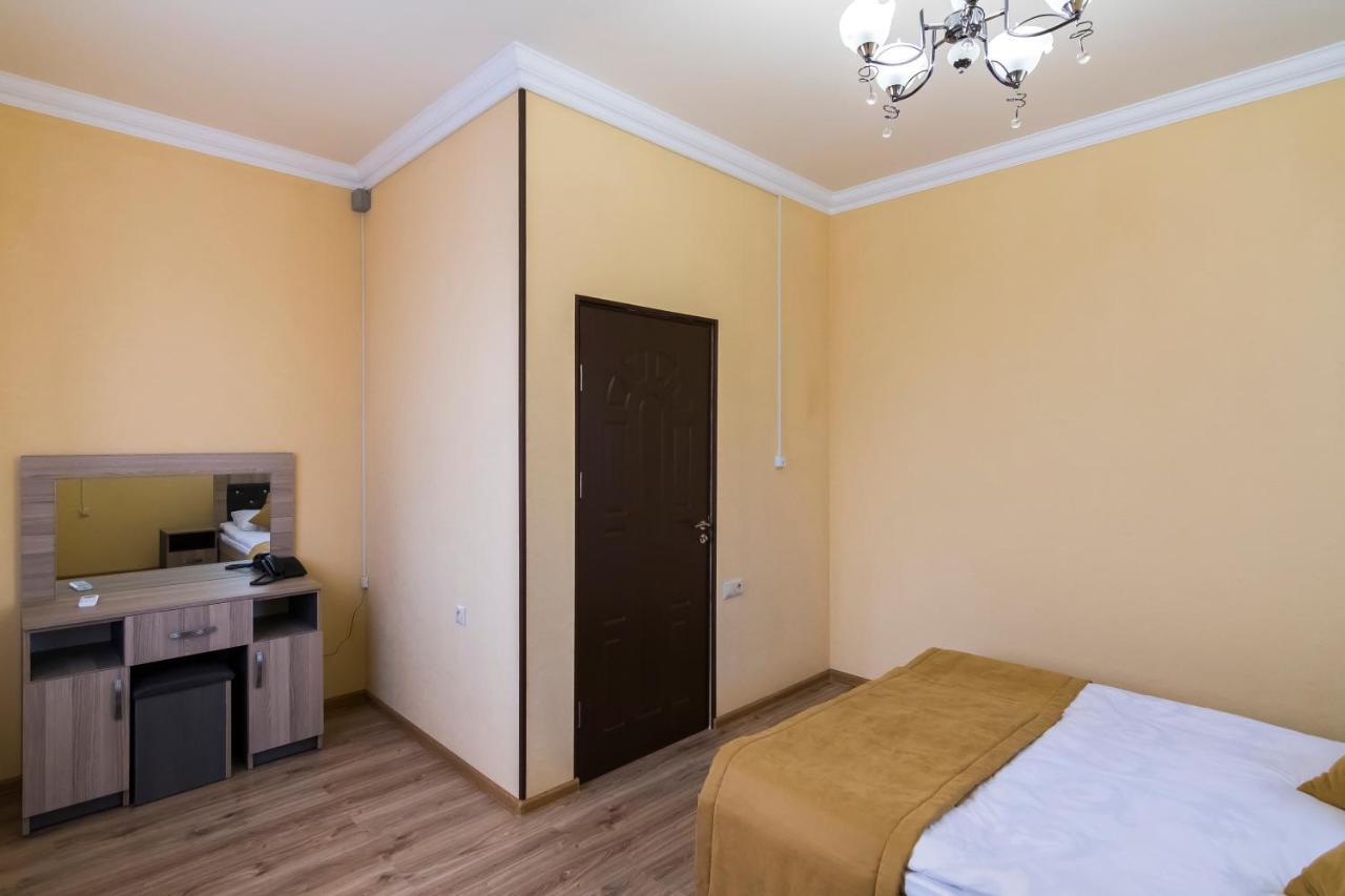 Afa Hotel & Guest House Erevan Exterior foto
