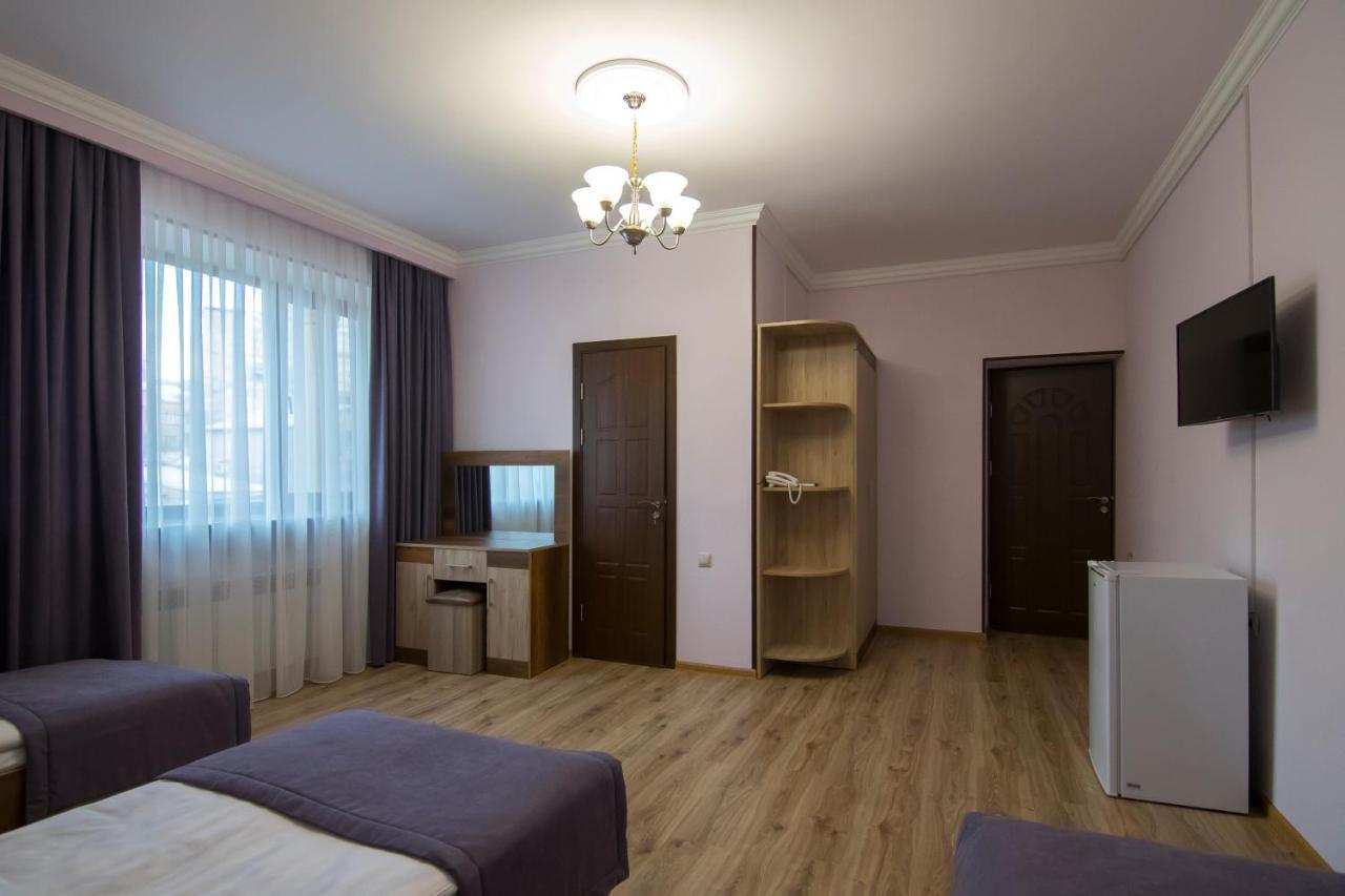 Afa Hotel & Guest House Erevan Exterior foto
